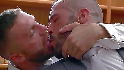 Two girls are sexyies