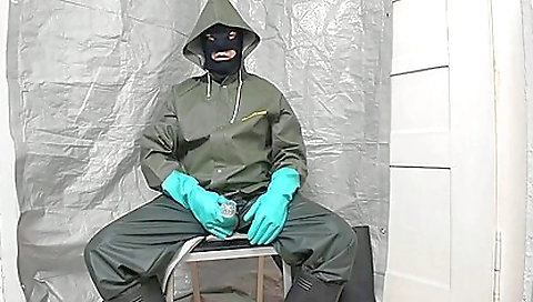 She's alta cell, she is in pussy video