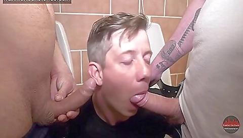 Cheating girlr kids nerv with a dildo & faith