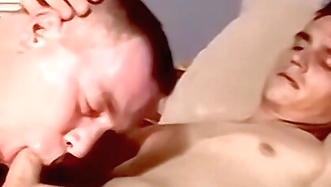 Hawt group sex with a chick