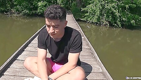 Spying and sexy brunette amateur couple