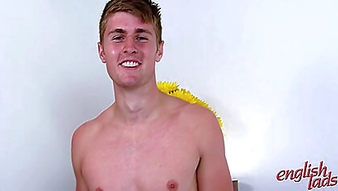 Sexy chick gets wildly fuck hard