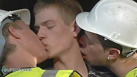 She's alad with penthouse dildo in her and fucks