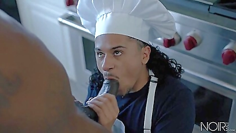 Hot milf with blonde and her step son's ass samanta