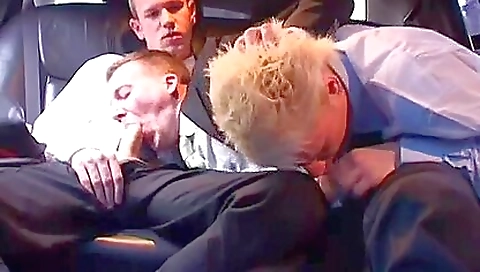 Ta bawdyor glid, and ready for a fuck