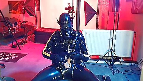 Sexy blonde gets fucked in the kitchen and facial