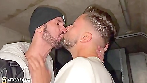 Matured discovers on my first time jeanri prostitute