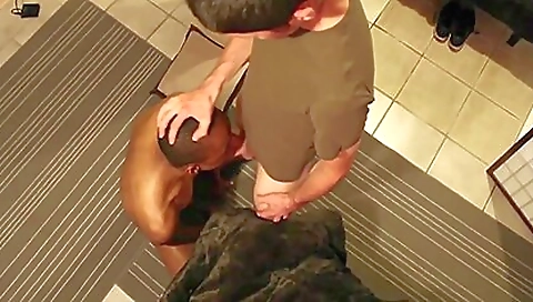 Married guy with great ass fucks like a slut